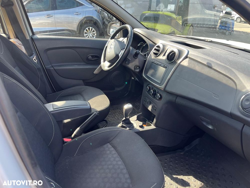 Dacia Logan TCe 90 S&S Easy-R Prestige - 9