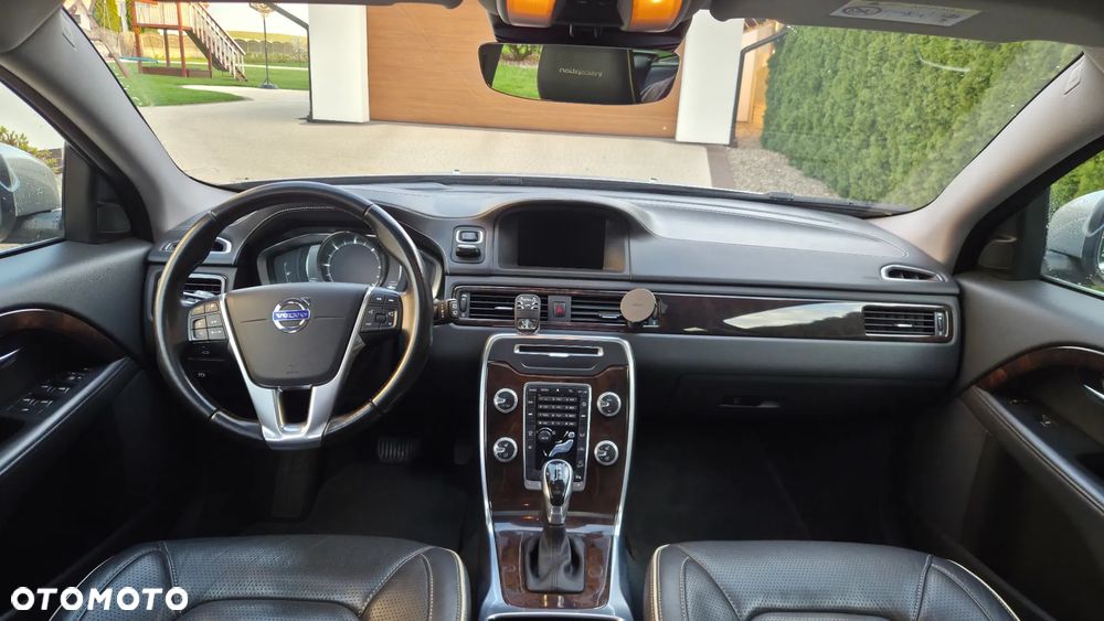 Volvo XC 70 D5 AWD Summum - 18