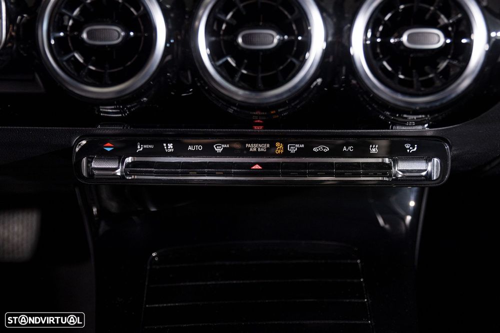 Mercedes-Benz CLA 250 e - 20