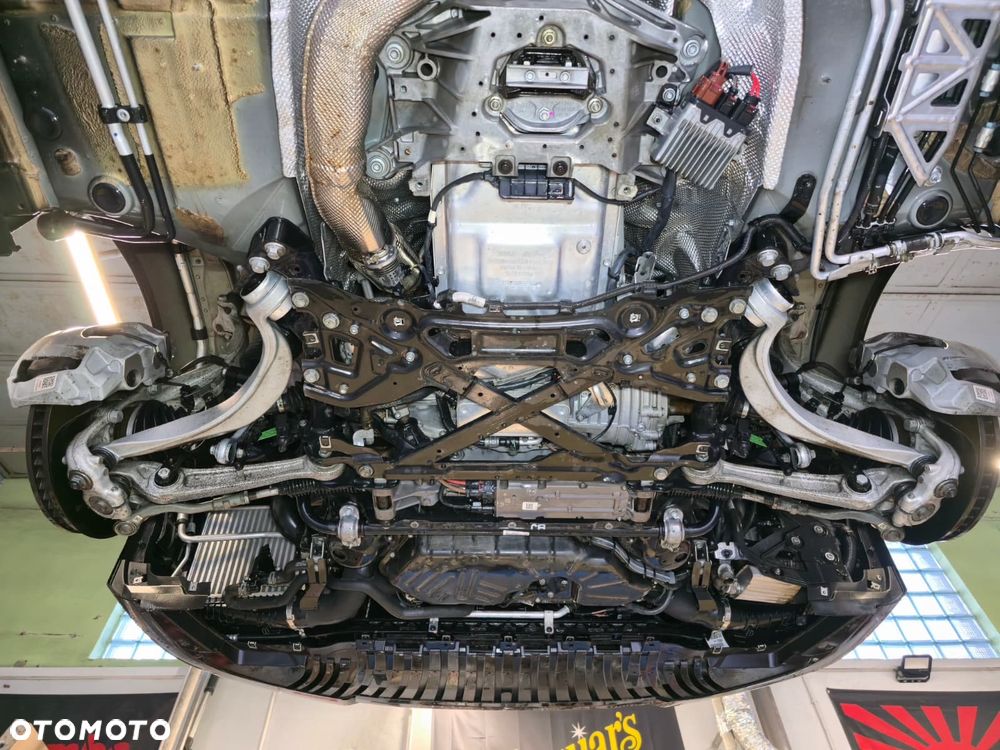 Audi A8 4.2 TDI clean diesel Quattro - 9
