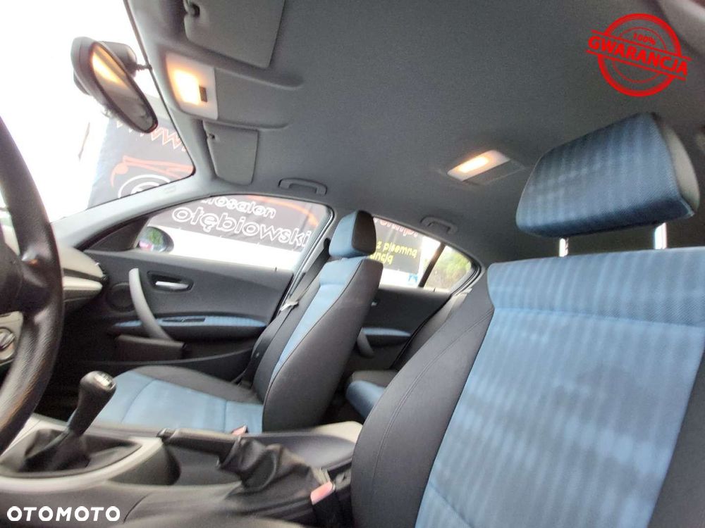 BMW Seria 1 116i - 22