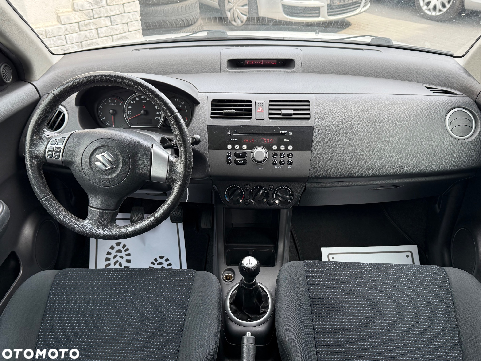 Suzuki Swift 1.3 GS / Premium - 6