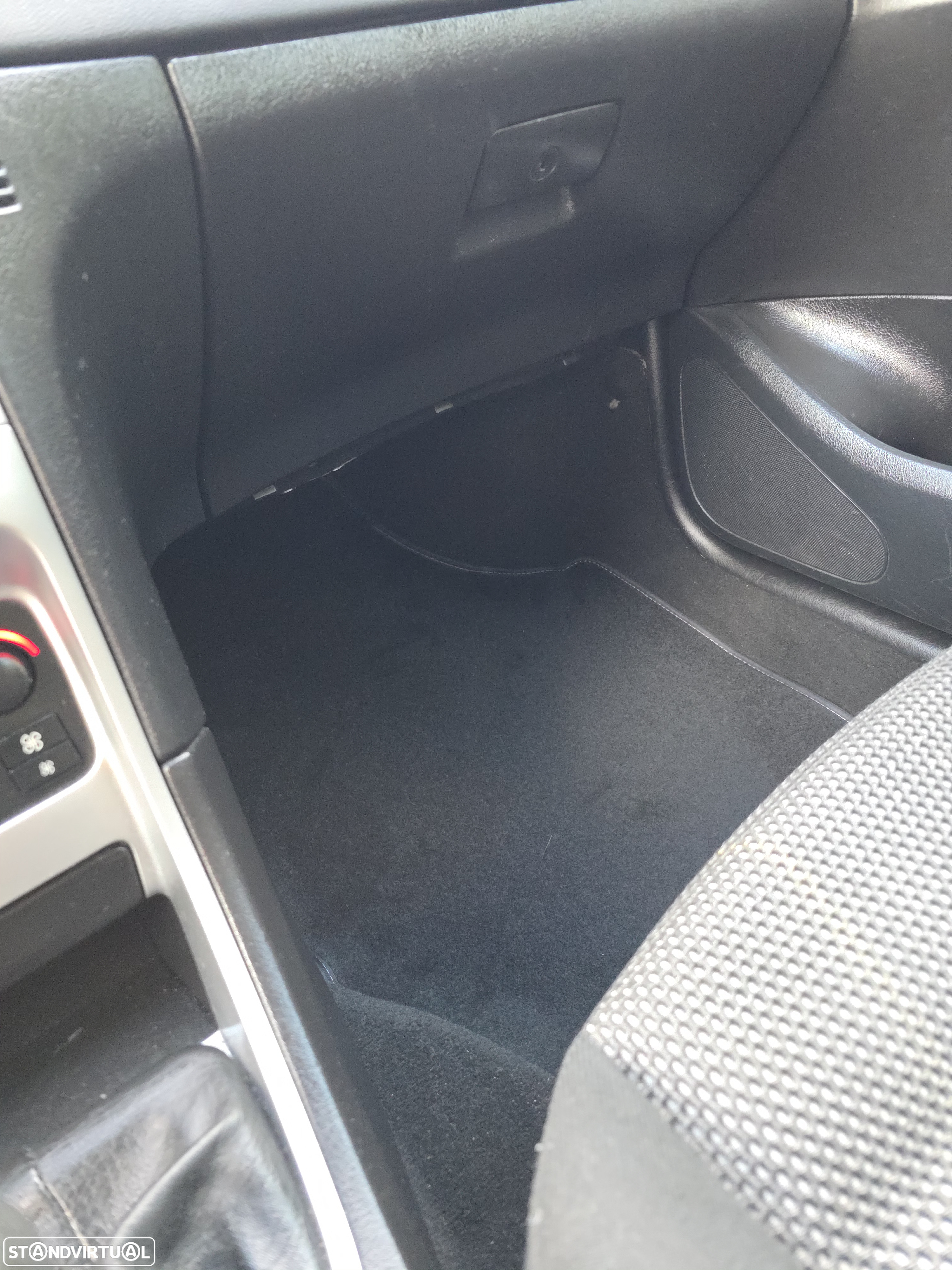 Peugeot 307 SW 1.6 HDi FAP Executive - 12