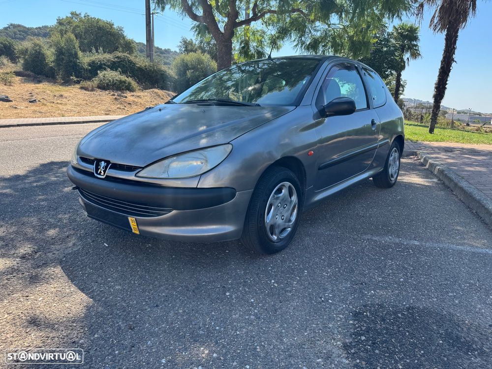 Peugeot 206 1.1 XT