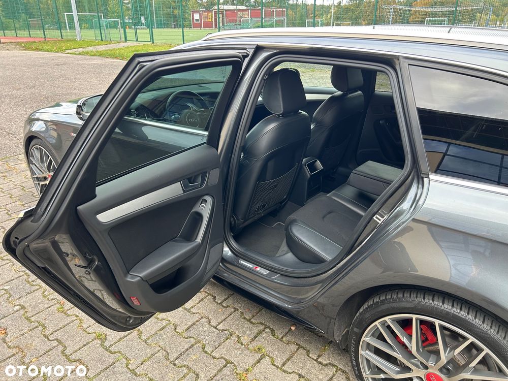 Audi A4 Avant 2.0 TDI clean diesel - 17