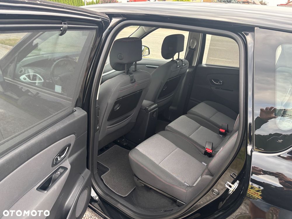 Renault Scenic - 9