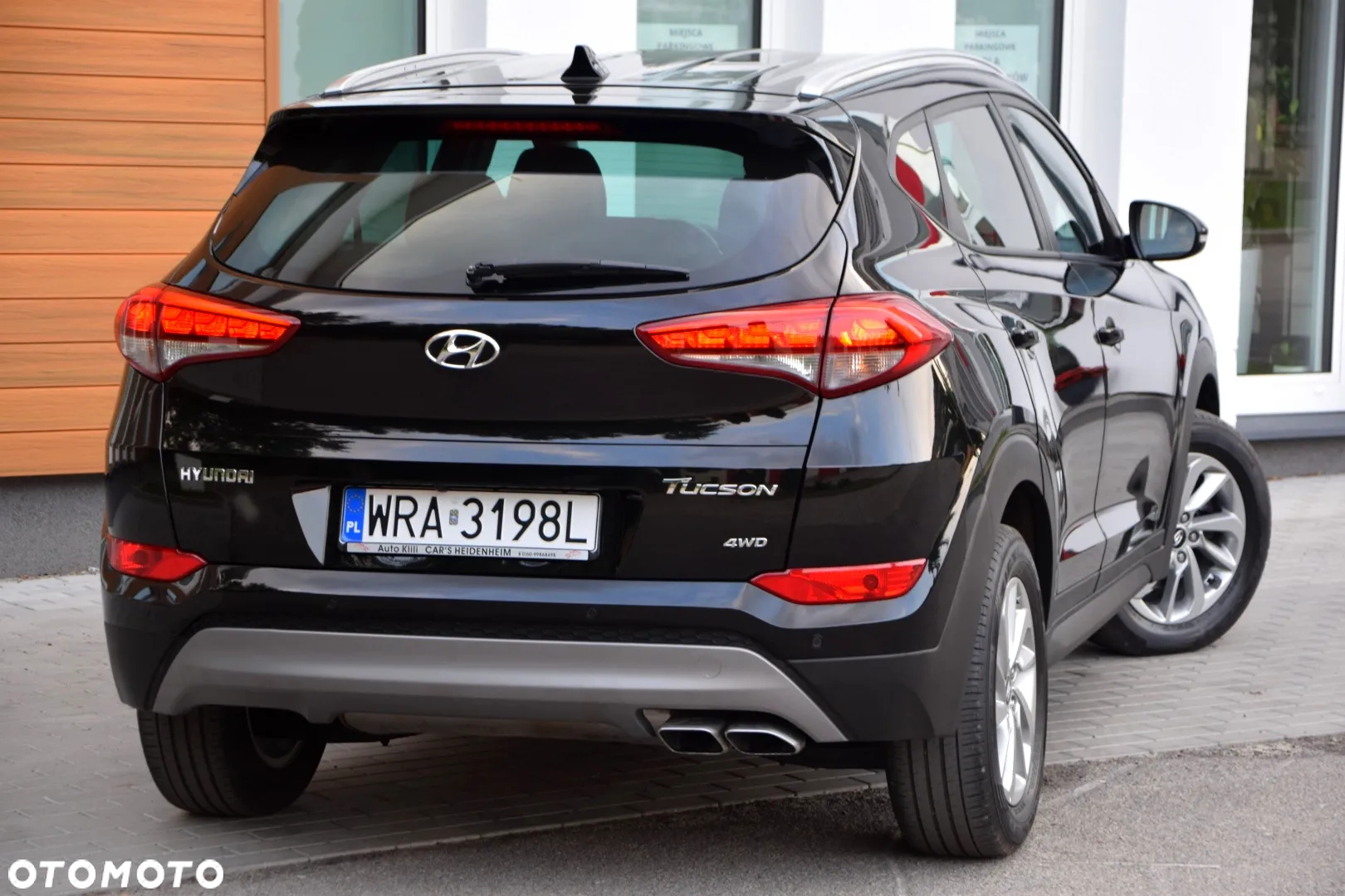 Hyundai Tucson 2.0 CRDi 4WD Automatik Style - 12
