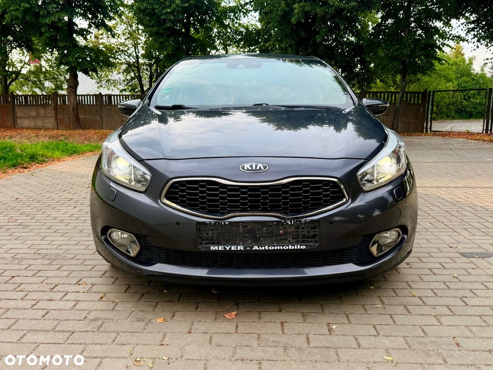 Kia Ceed - 3