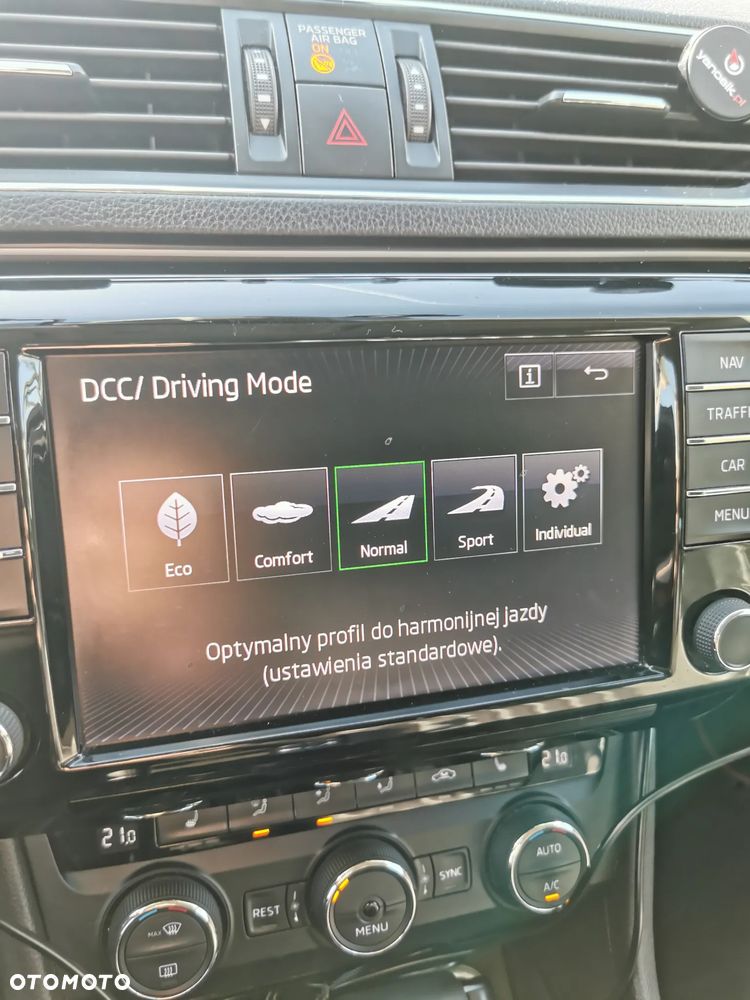 Skoda Superb 2.0 TDI L&K - 16