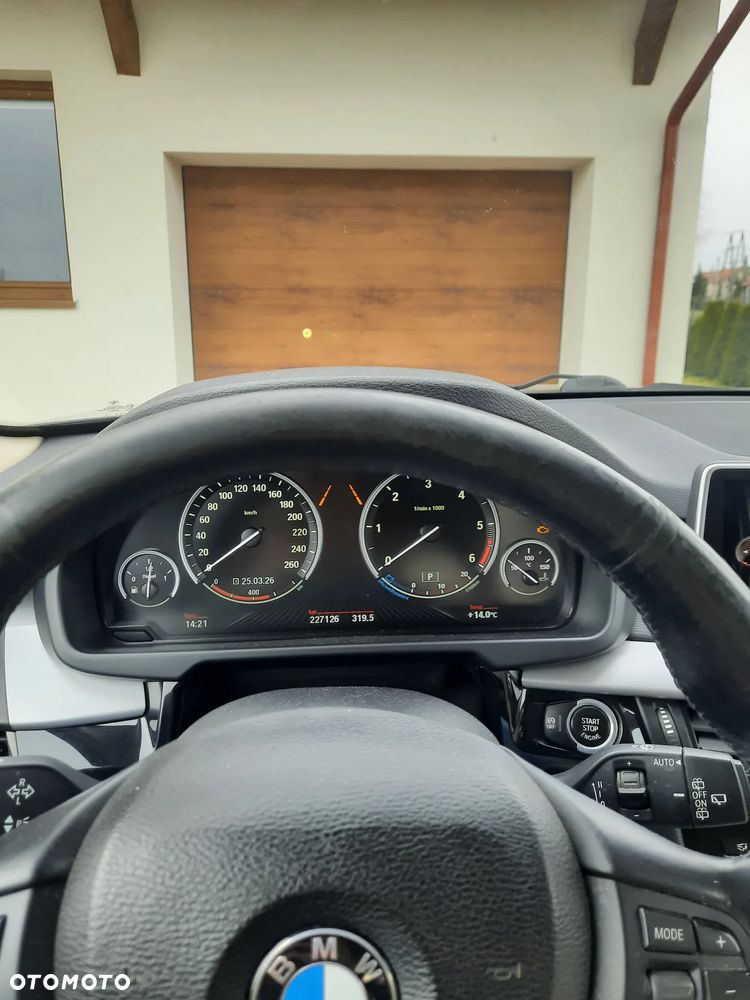 BMW X5 xDrive30d Sport-Aut - 8