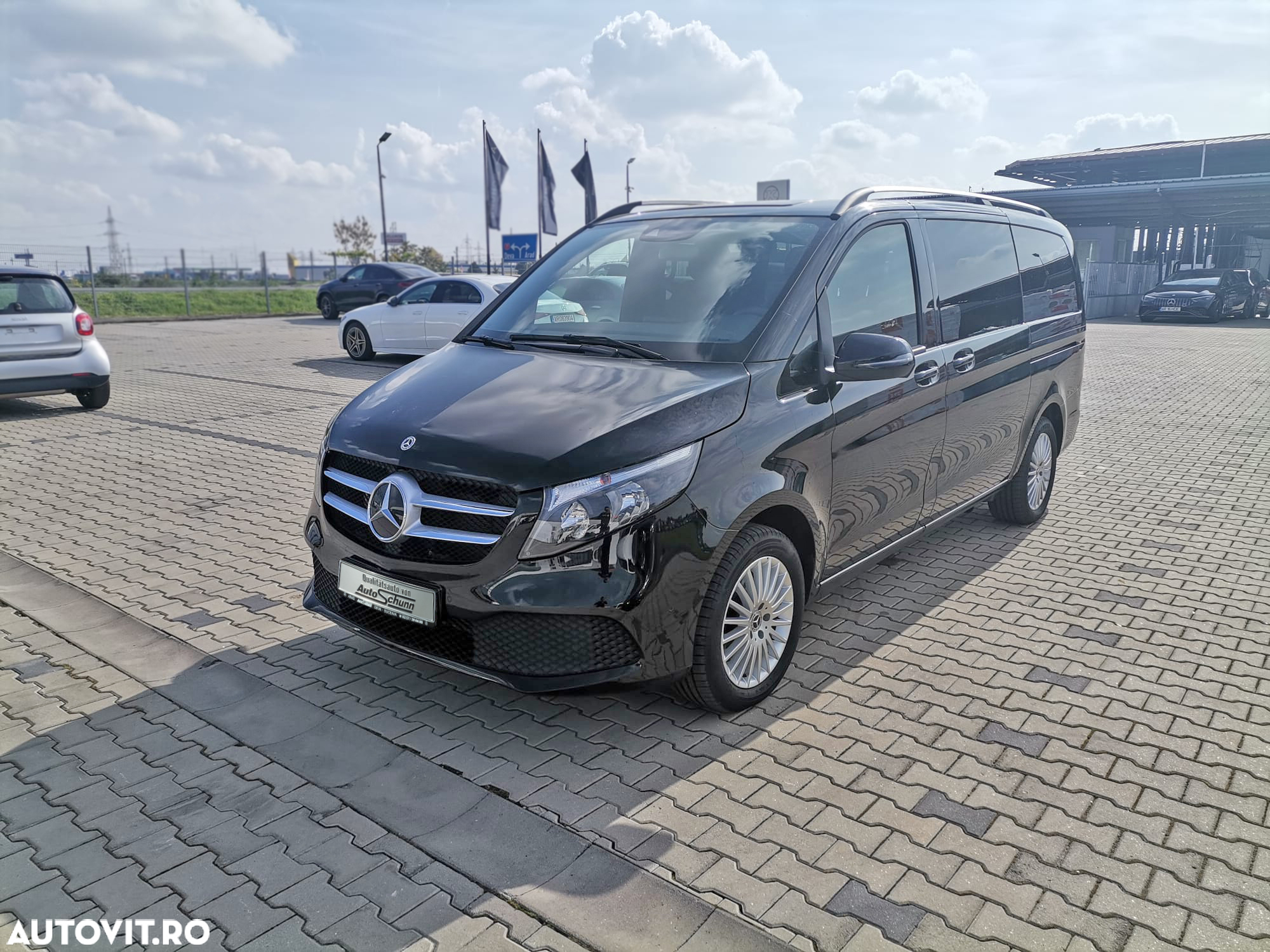 Mercedes-Benz V 220 d Lung Avantgarde - 2