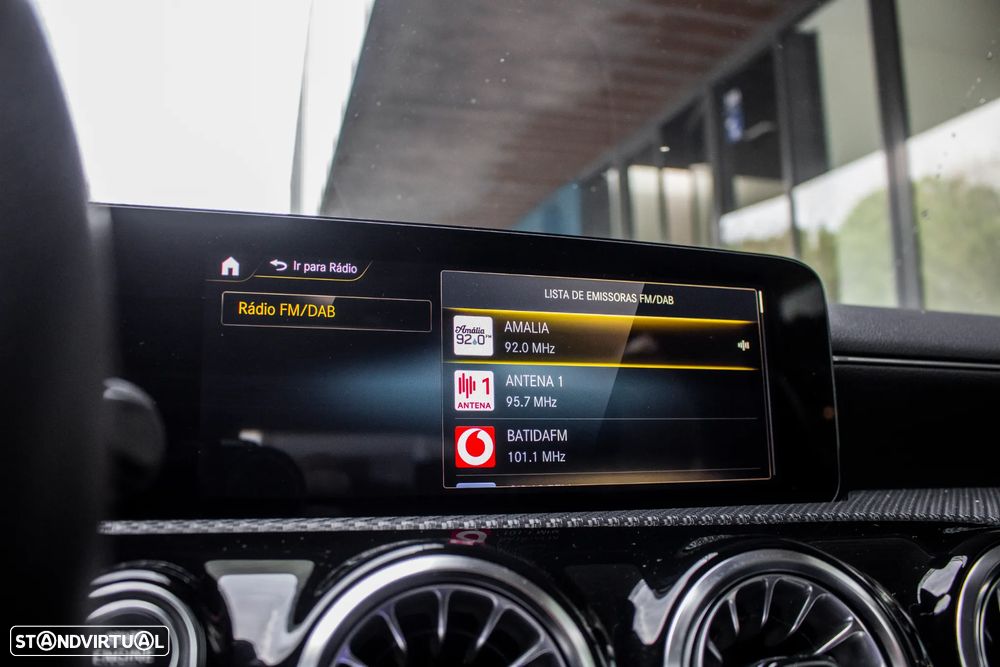 Mercedes-Benz A 250 e Progressive - 43