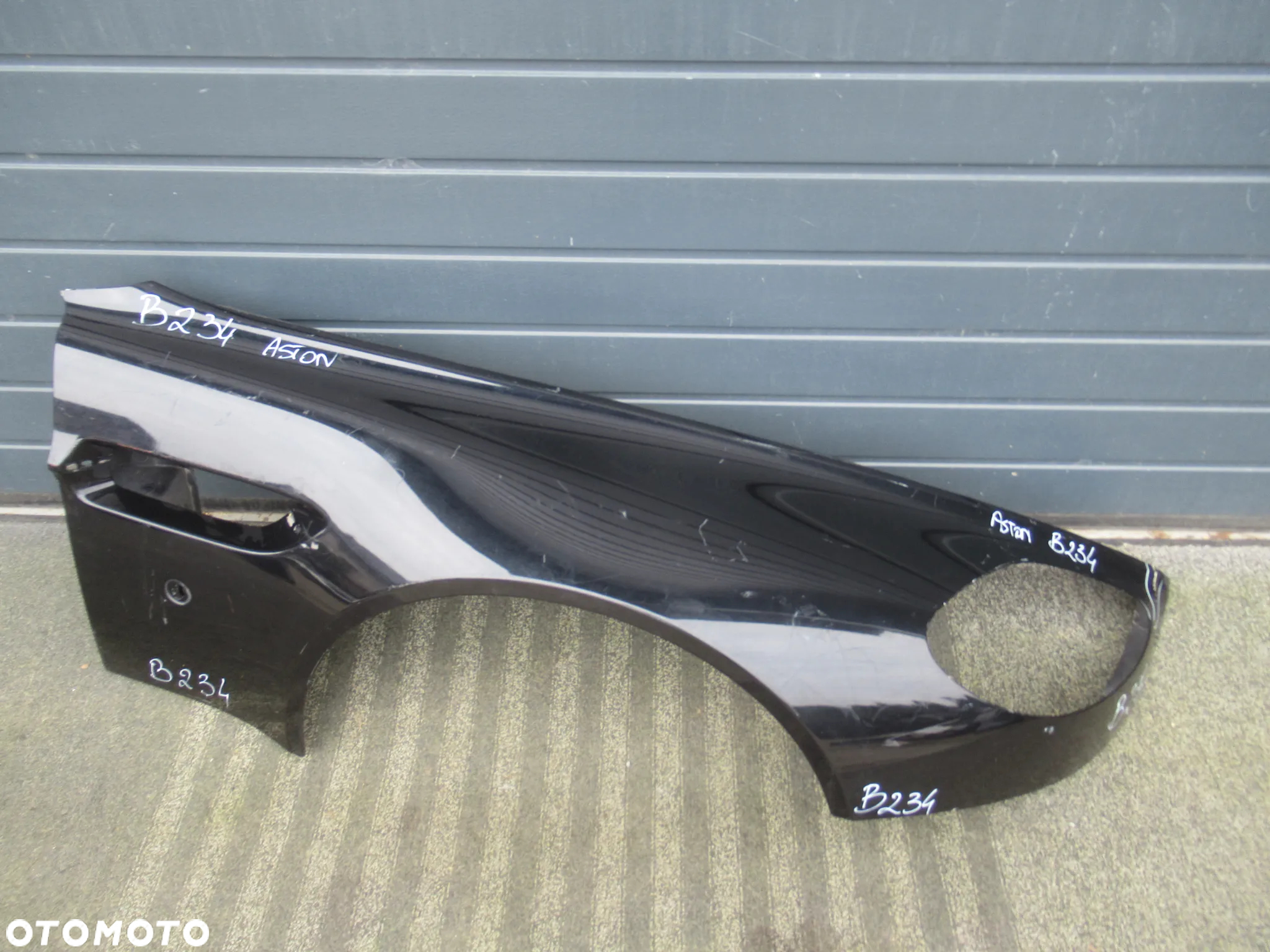 BŁOTNIK PRZEDNI PRZÓD PRAWY LEWY ASTON MARTIN VANTAGE V8 2005 - 27