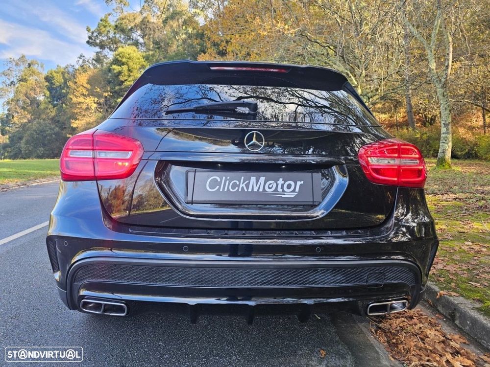 Mercedes-Benz GLA 45 AMG 4-Matic - 32
