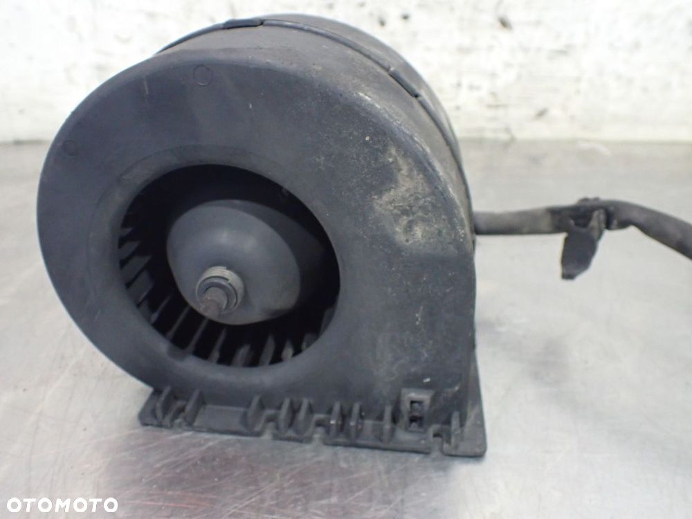 WENTYLATOR NAWIEWU AIXAM 400.4 - 3