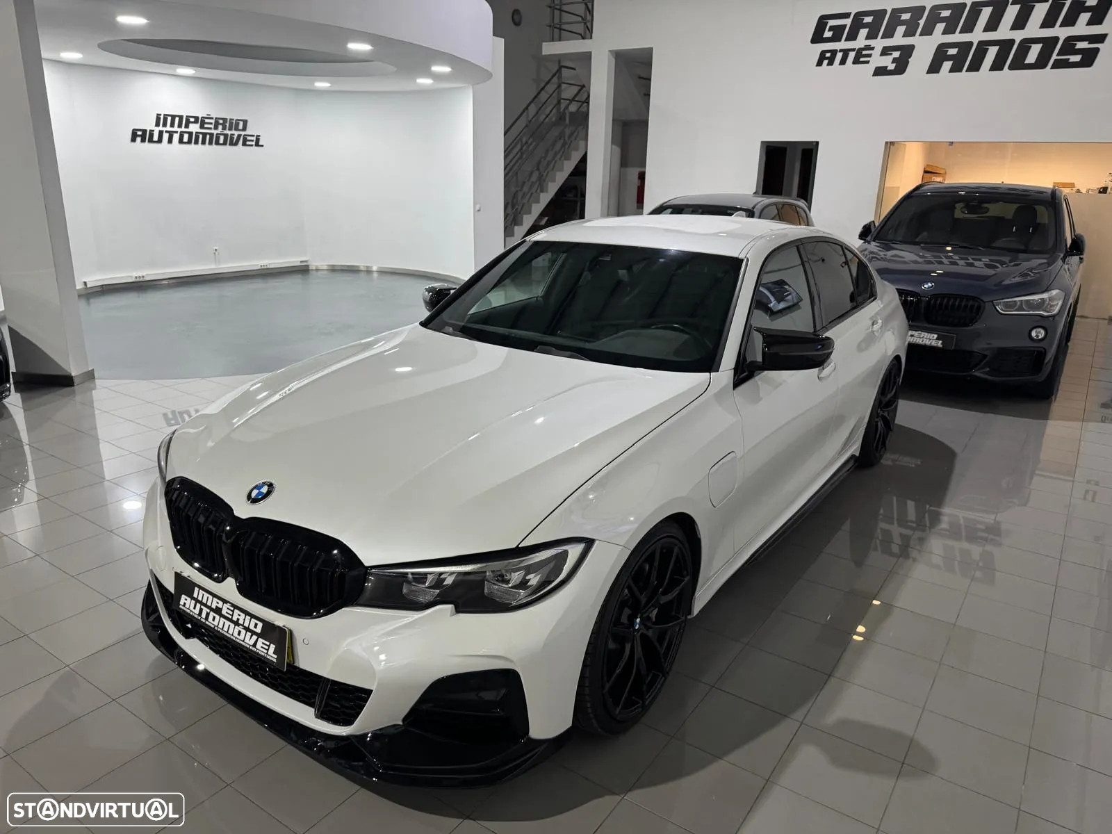 BMW 330 e Auto - 8