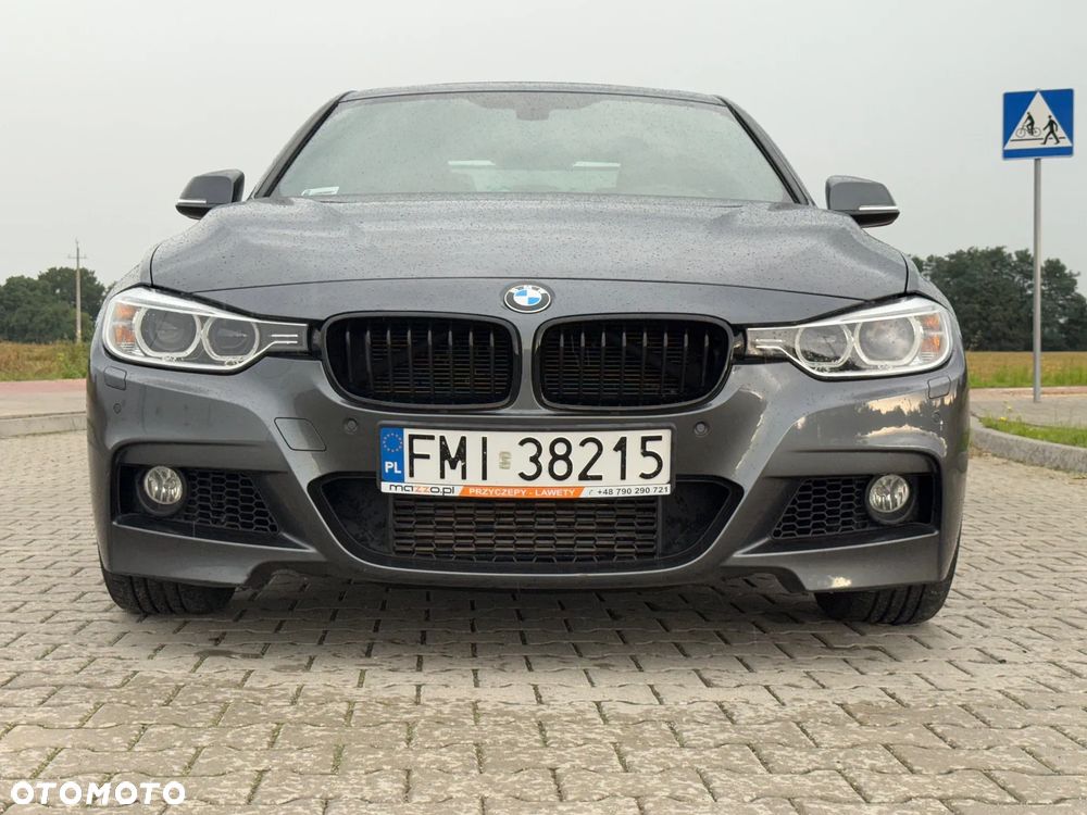BMW Seria 3 328i Sport-Aut Sport Line - 2