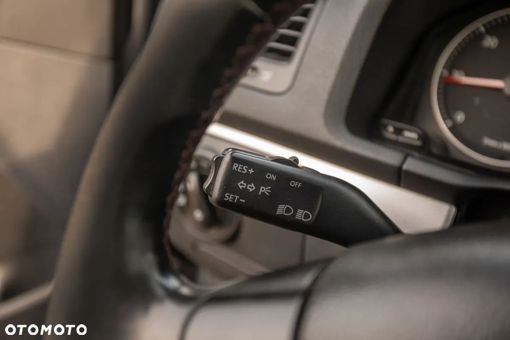 Volkswagen Golf 1.9 TDI Goal - 29