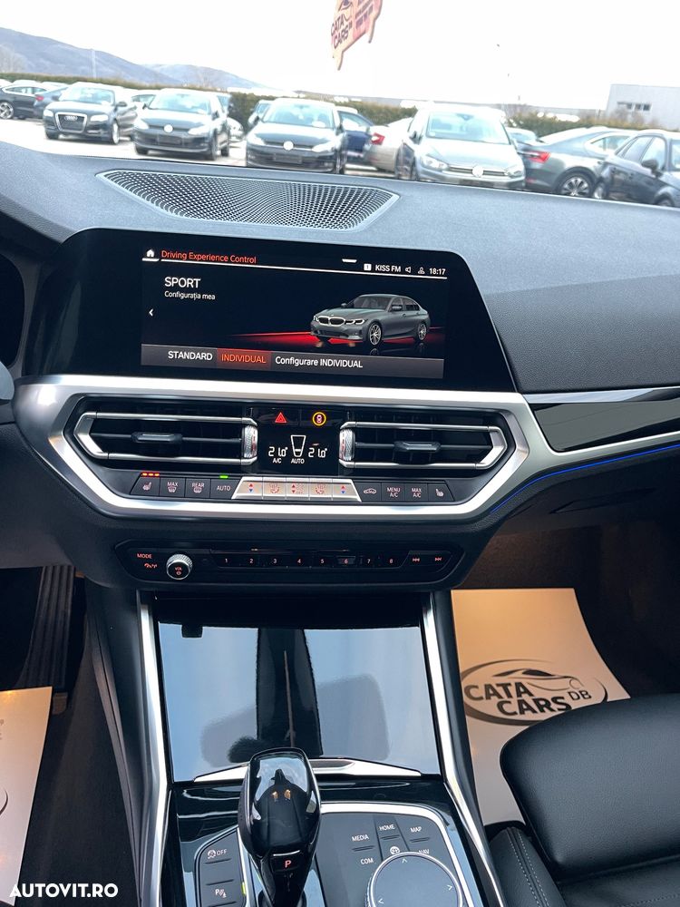 BMW Seria 3 320d AT MHEV - 36