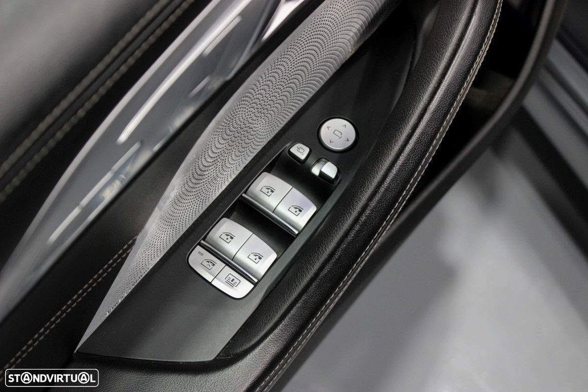 BMW 840 Gran Coupé d xDrive Pack M - 15