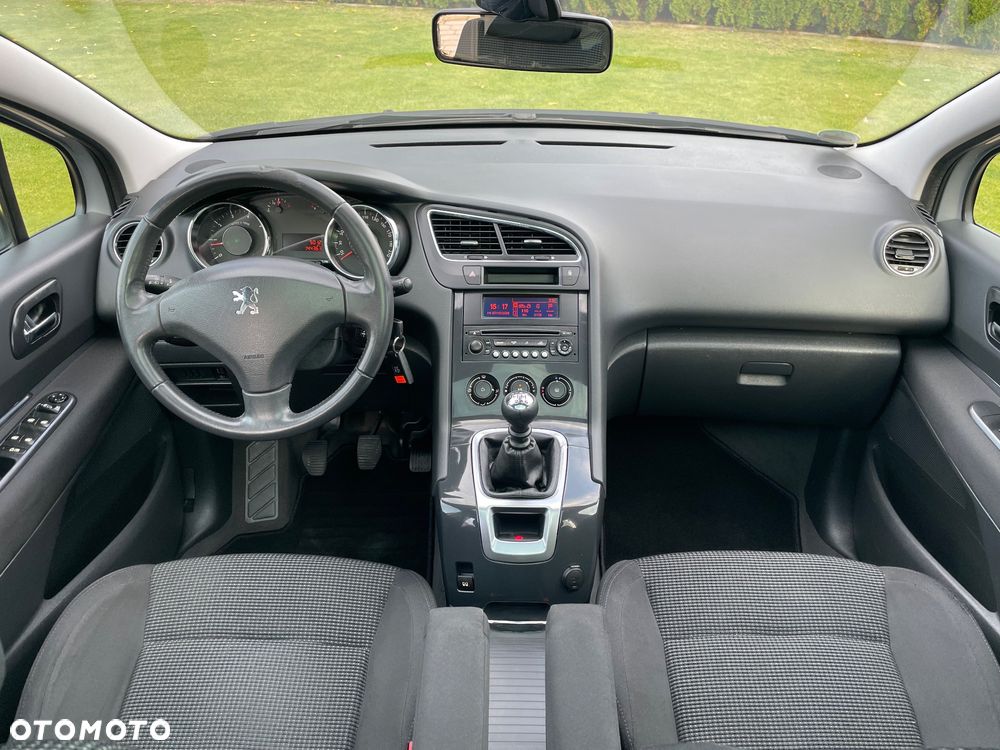 Peugeot 5008 - 5