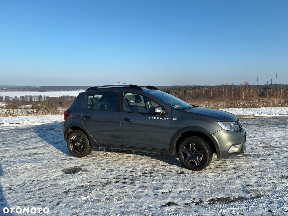 Dacia Sandero TCe 90 Celebration - 4
