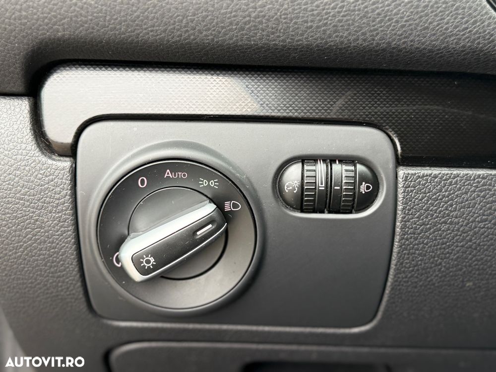 Volkswagen Golf 1.4 TSI DSG Style - 10