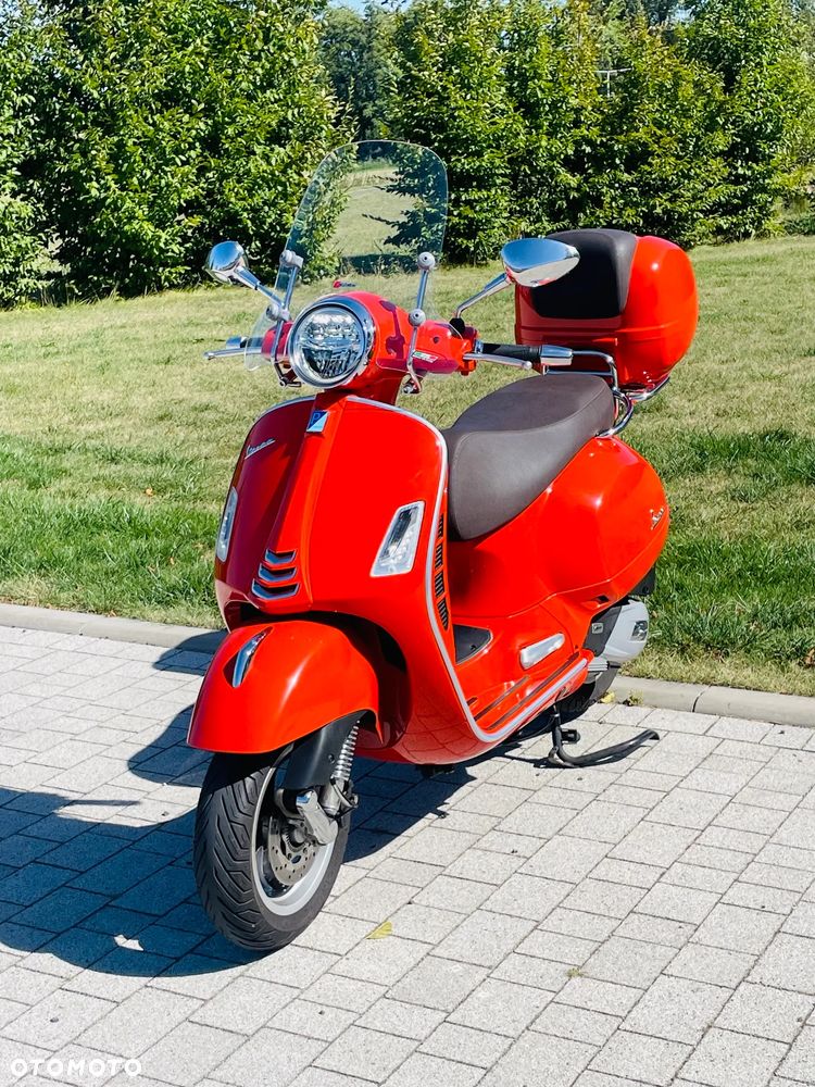 Vespa GTS - 1