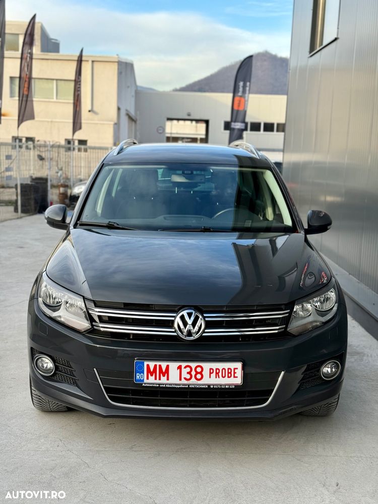 Volkswagen Tiguan 2.0 TDI 4Motion BMT Sport & Style - 11