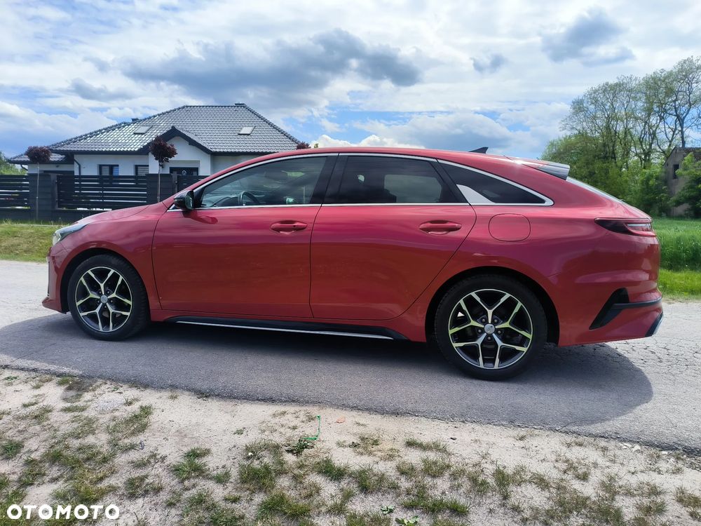 Kia ProCeed - 11