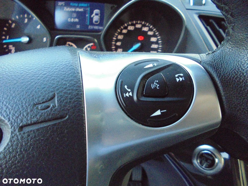 Ford Kuga 2.0 TDCi 4x2 Titanium - 19