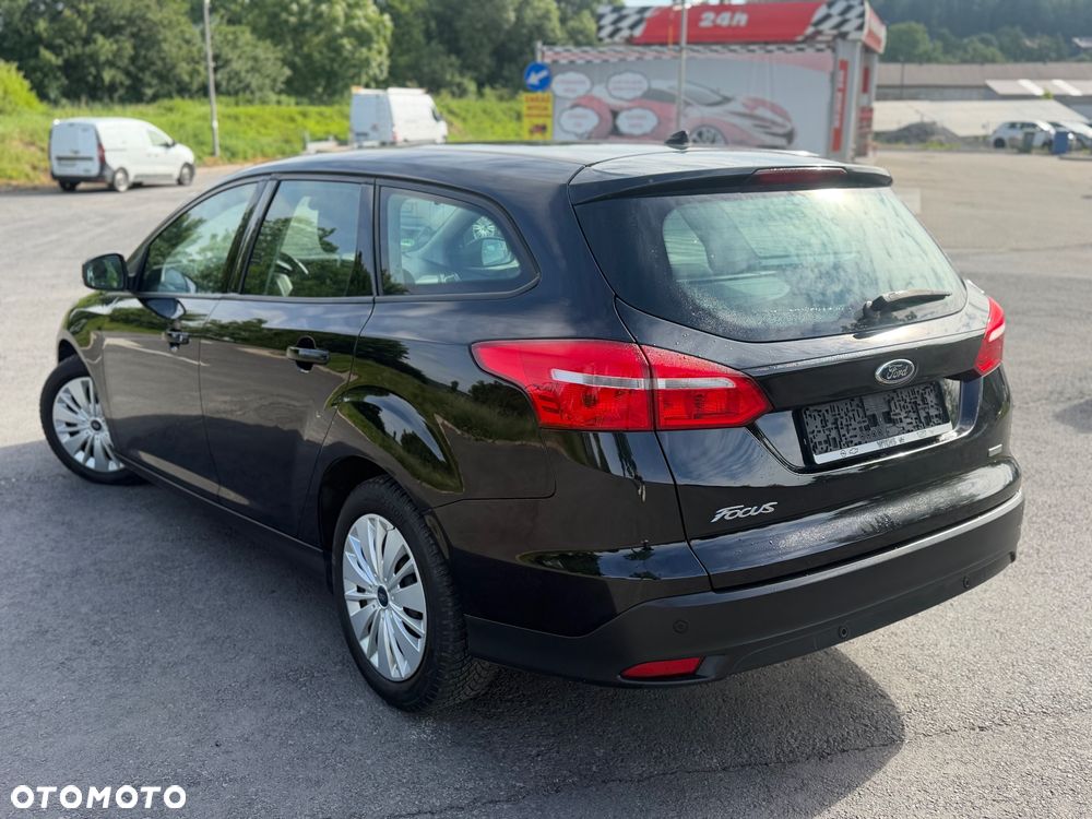Ford Focus 1.0 EcoBoost Edition - 5