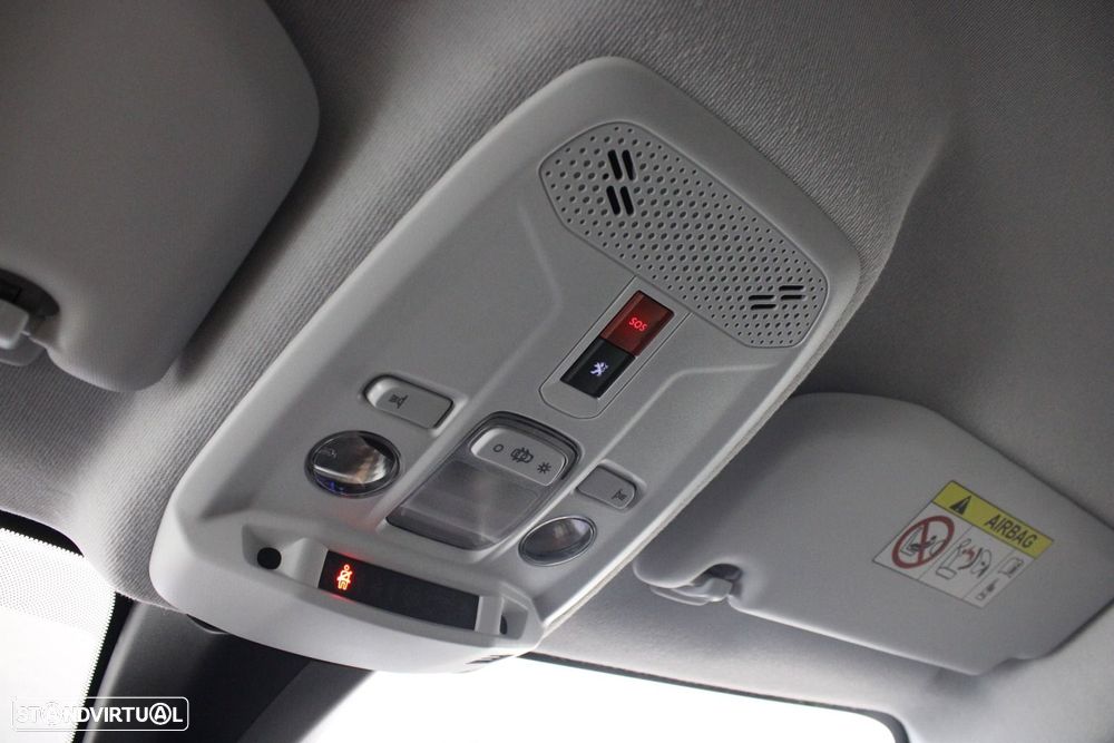 Peugeot e-208 50 kWh Active Pack - 23