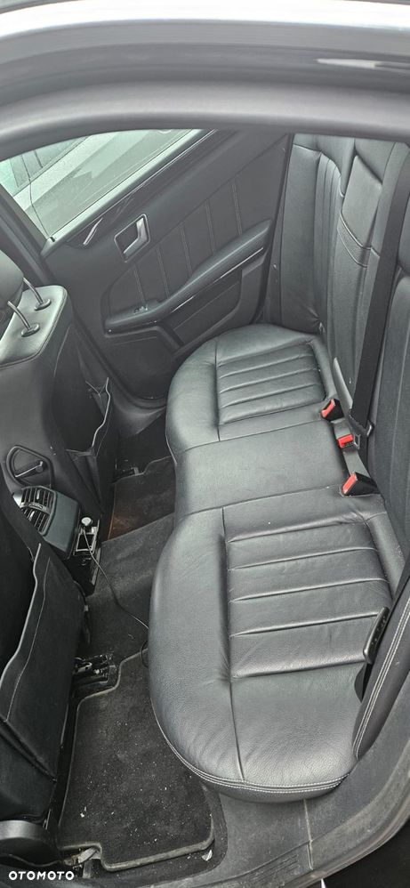 Mercedes-Benz Klasa E 220 CDI 7G-TRONIC - 18