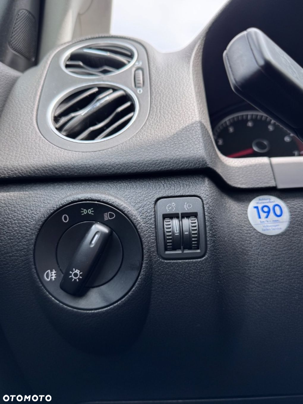 Volkswagen Golf Plus - 12