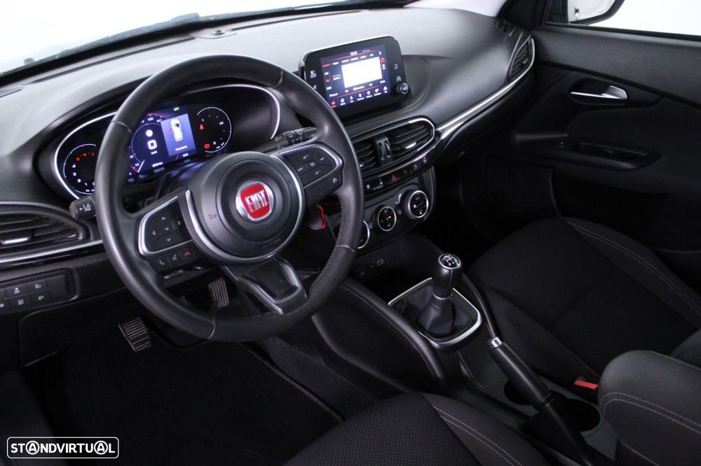 Fiat Tipo 1.3 MultiJet Life - 31