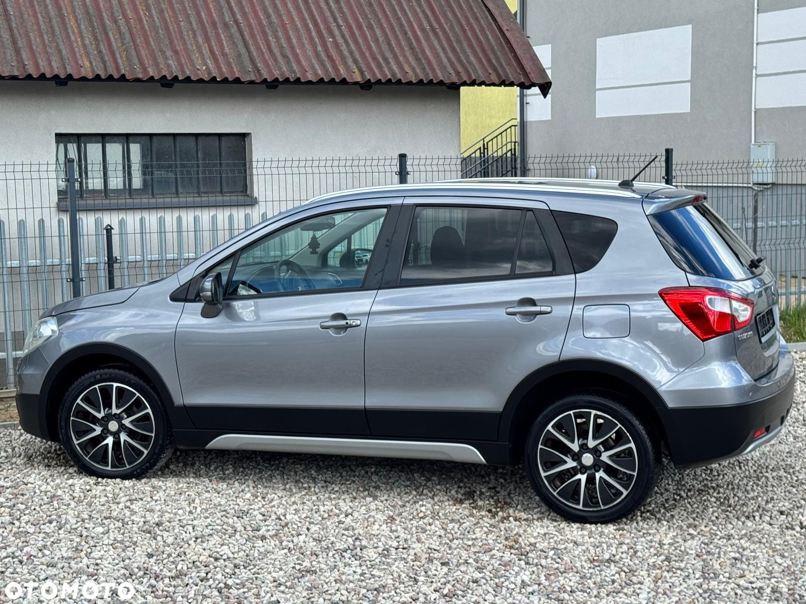 Suzuki SX4 S-Cross 1.6 DDiS Premium Plus - 20