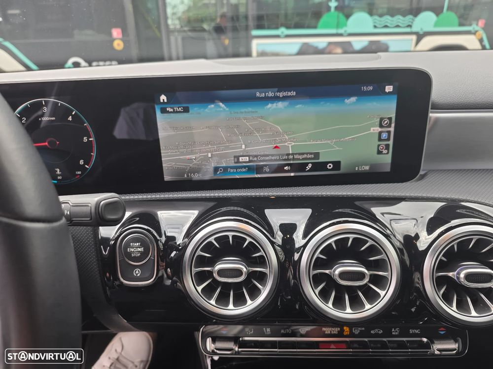 Mercedes-Benz A 180 d Progressive Aut. - 30