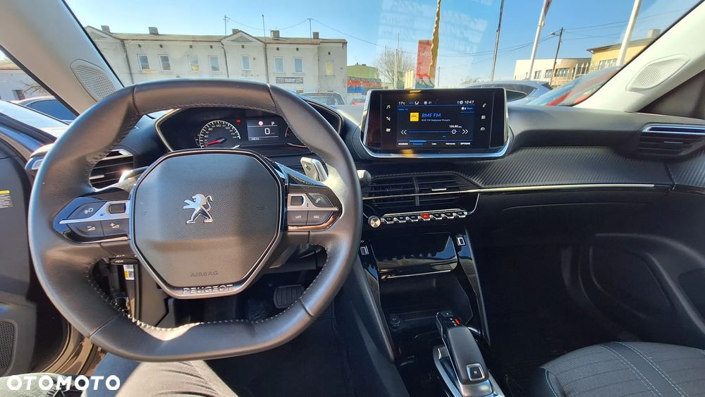 Peugeot 2008 1.2 PureTech Allure S&S EAT8 - 13