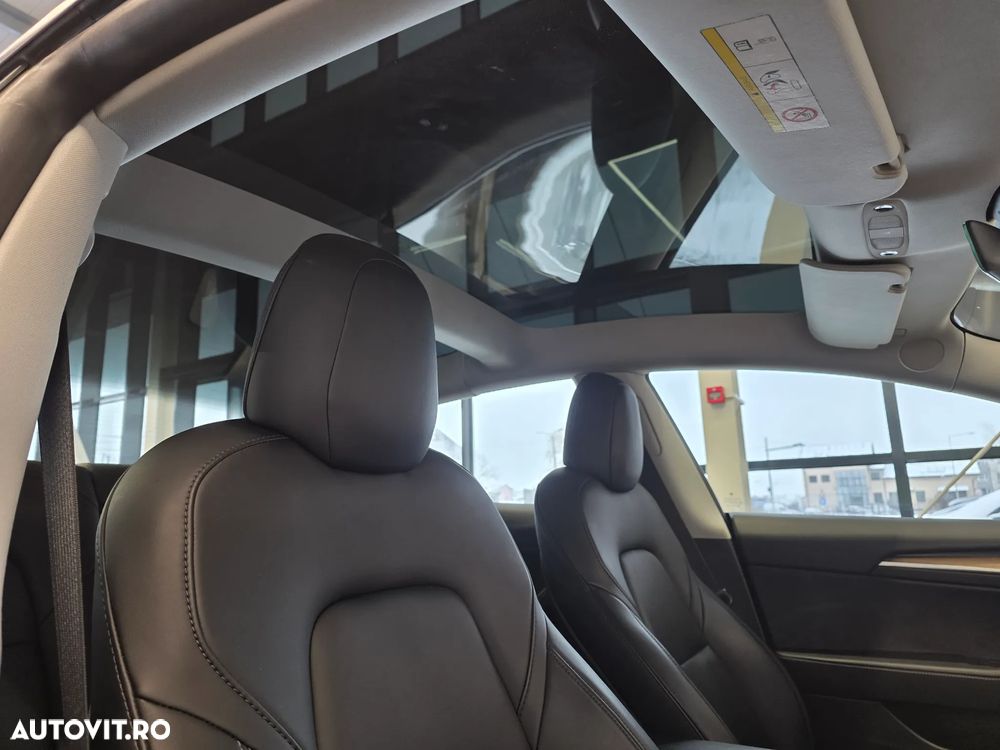 Tesla Model 3 Langstreckenbatterie Allradantrieb Dual Motor - 17