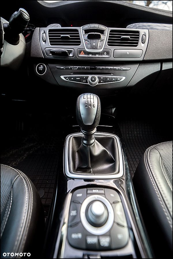 Renault Laguna - 24