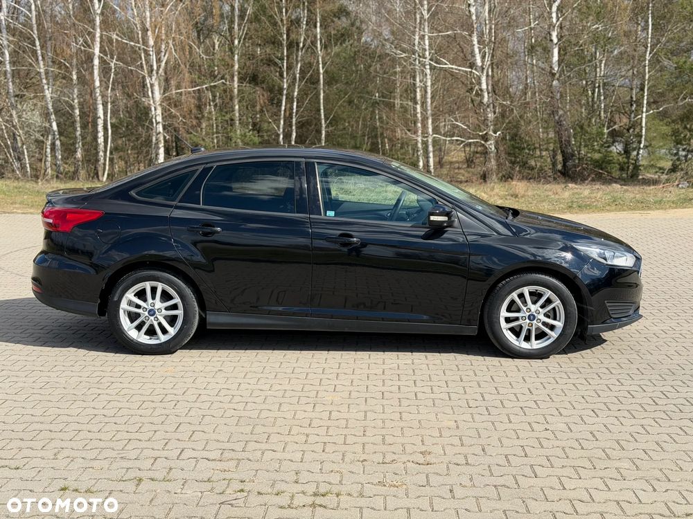 Ford Focus - 8