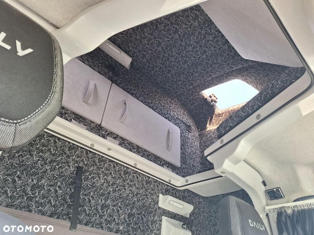 Iveco DAILY 70C18 - 10