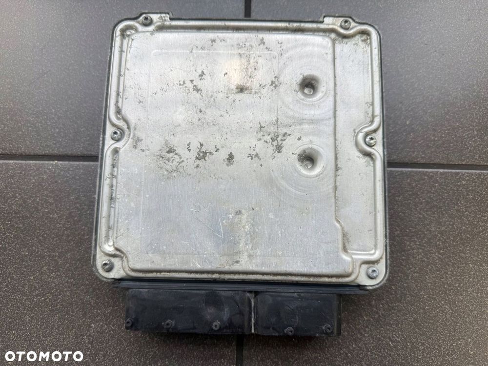 STEROWNIK SILNIKA 2.0 DI-D 0281013890 1860A578 MITSUBISHI - 2