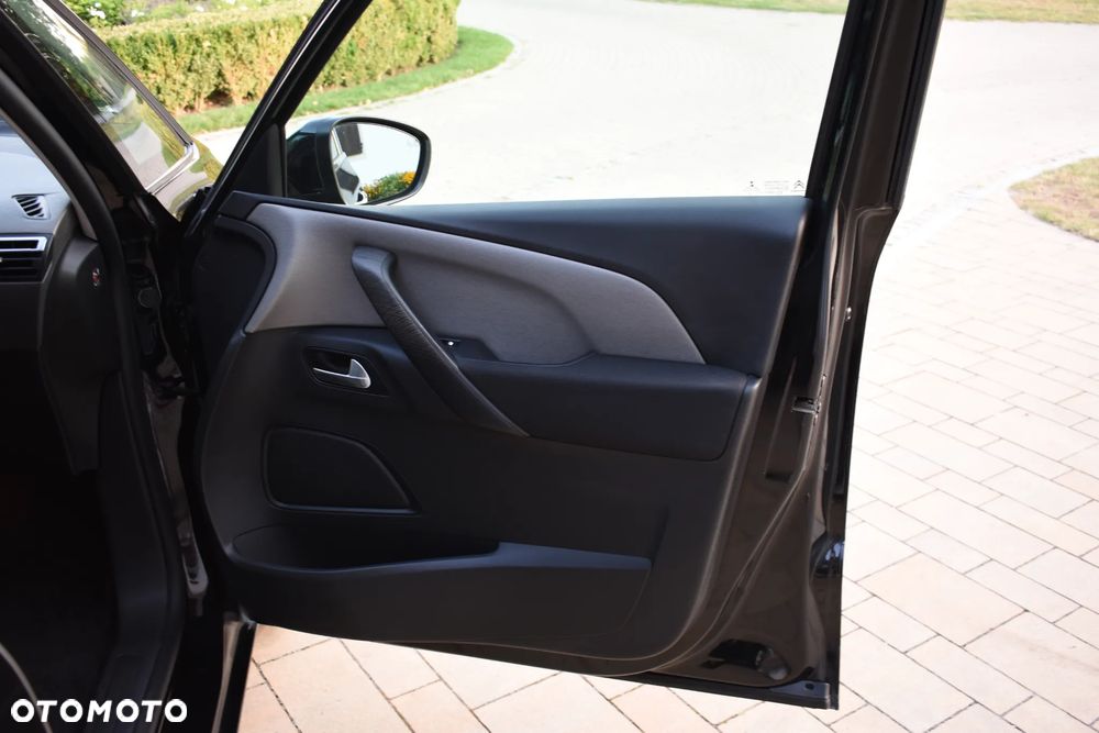 Citroën C4 Picasso BlueHDi 120 Exclusive - 26