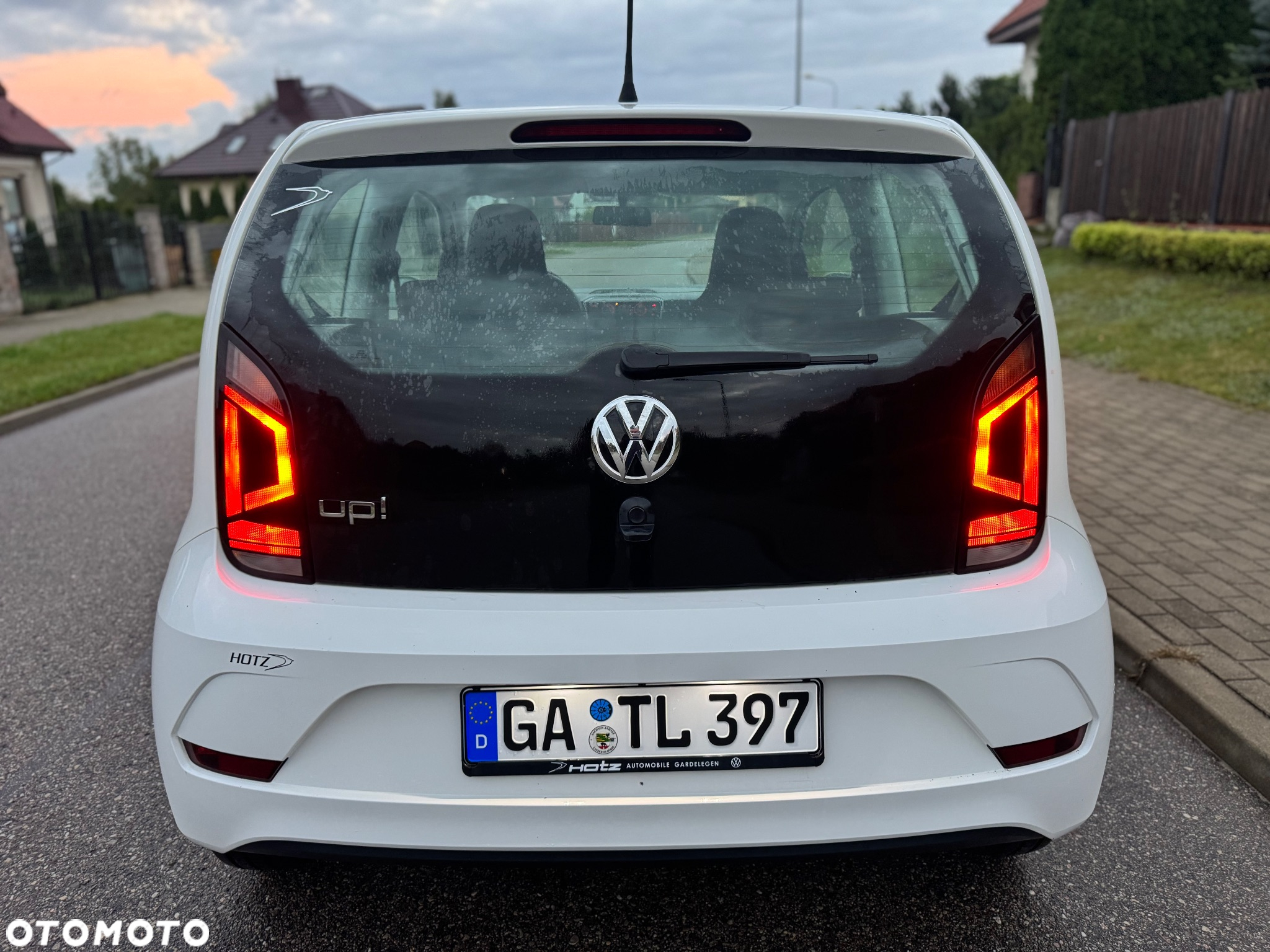 Volkswagen up! 1.0 move - 14