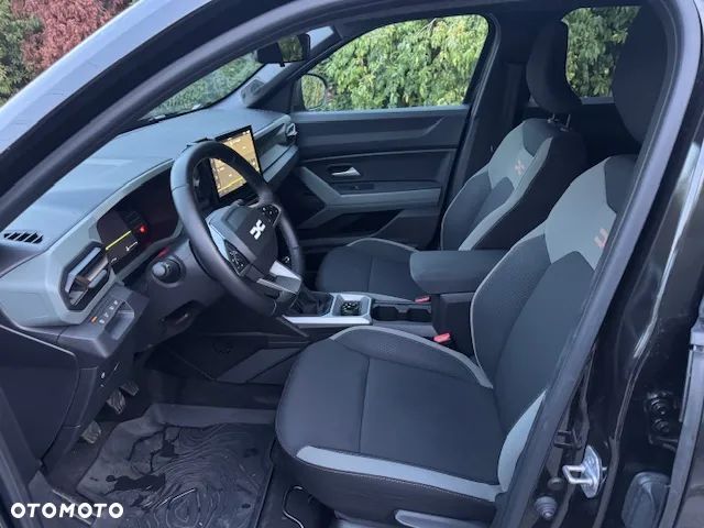 Dacia Duster 1.2 TCe mHEV Extreme 4x4 - 6