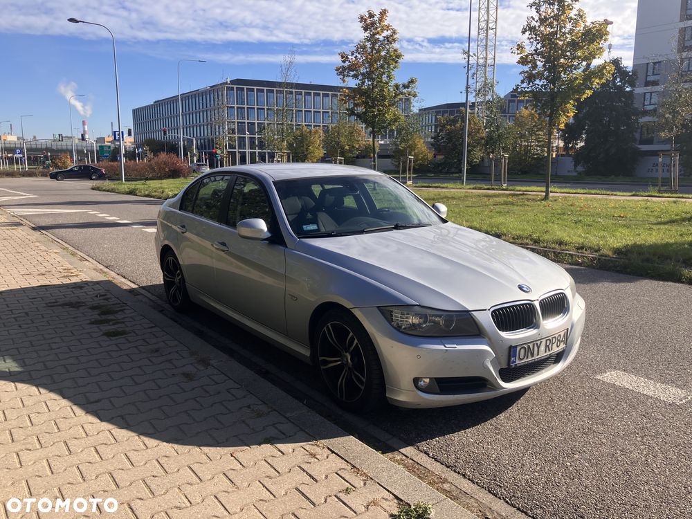 BMW Seria 3 2009 photo 4
