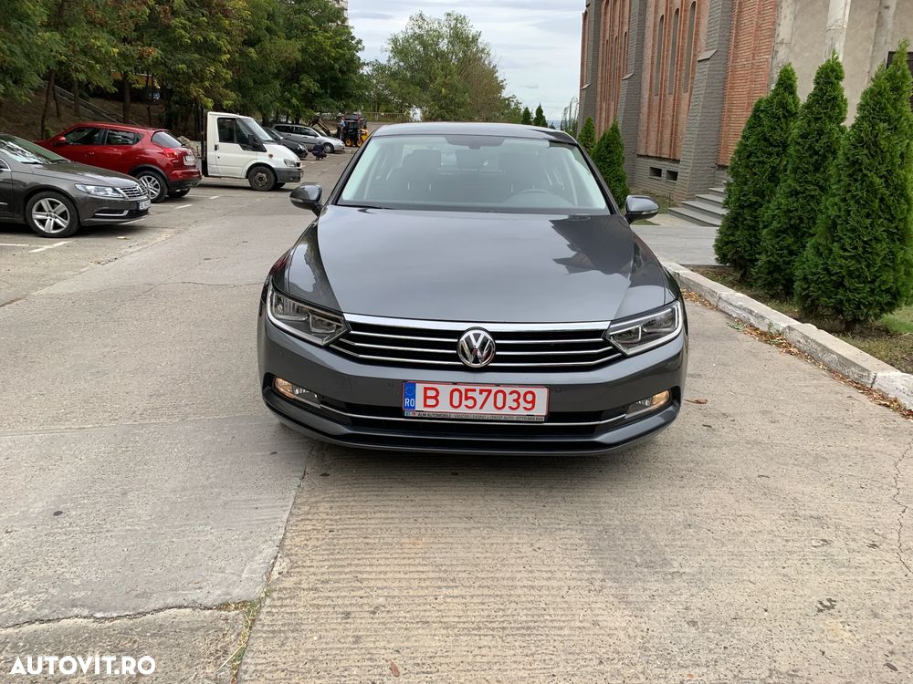 Volkswagen Passat 2.0 TDI (BlueMotion Technology) DSG Comfortline - 1