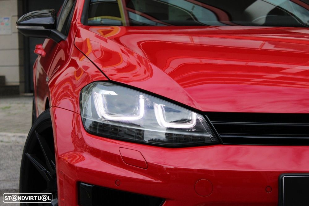 VW Golf R 2.0 TSI OPF 4Motion DSG - 11